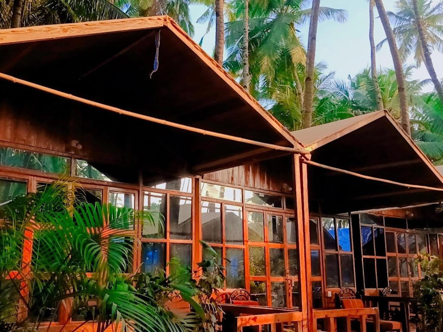 ホテル Csf Garden Huts パロレム エクステリア 写真